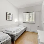 1 Bedroom Lovely In Apartamento
