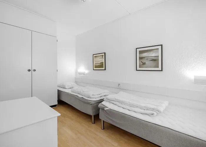 1 Bedroom Lovely In